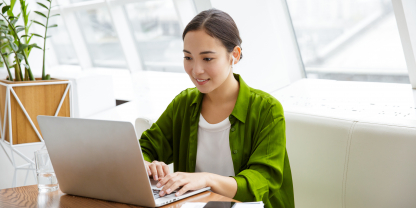 stock-asian-woman-computer